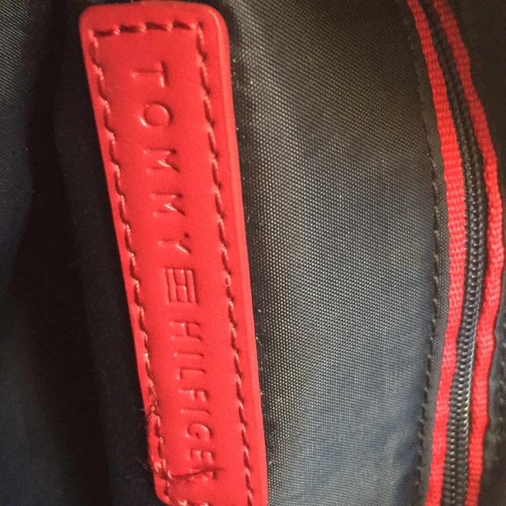🔔🕊️LAST CHANCE NWOT Tommy Hilfiger Cream/Red/Blue Crossbody Purse - Picture 7 of 8